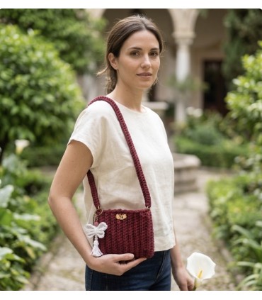 Bolso Cala – Bolso de Crochet Artesanal en Tono Granate
